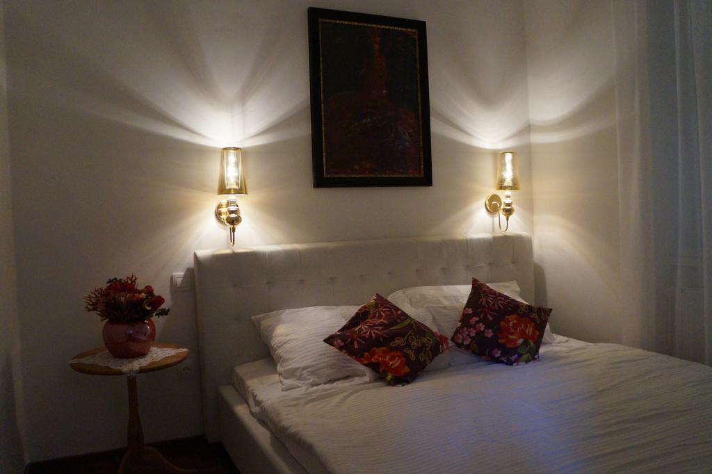 Julia'S Home Budapeşte Dış mekan fotoğraf